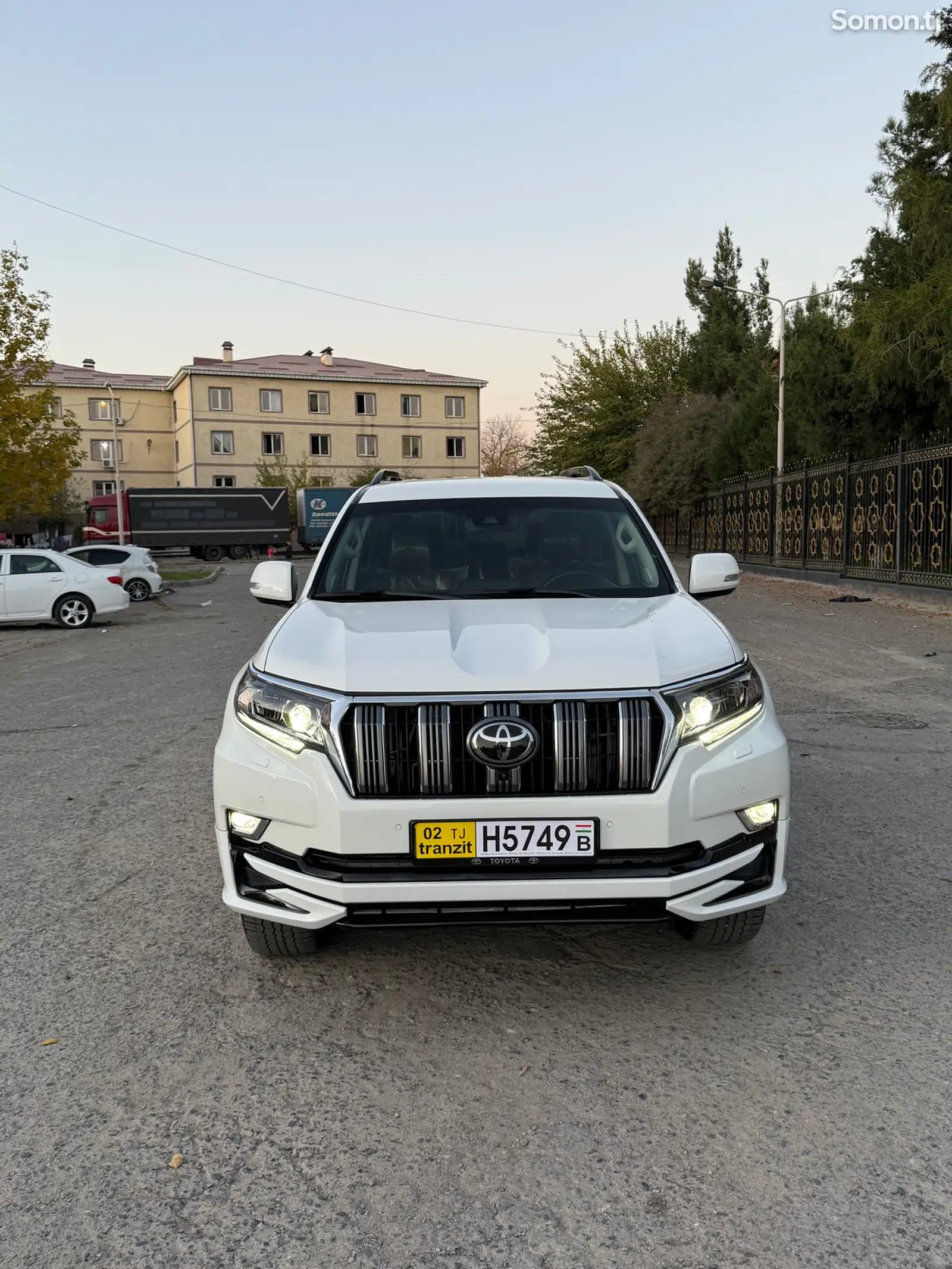 Toyota Land Cruiser Prado, 2020-1