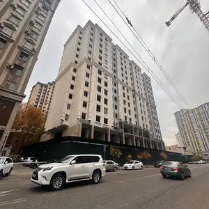 3-комн. квартира, 13 этаж, 110 м², Шохмансур, Ватан