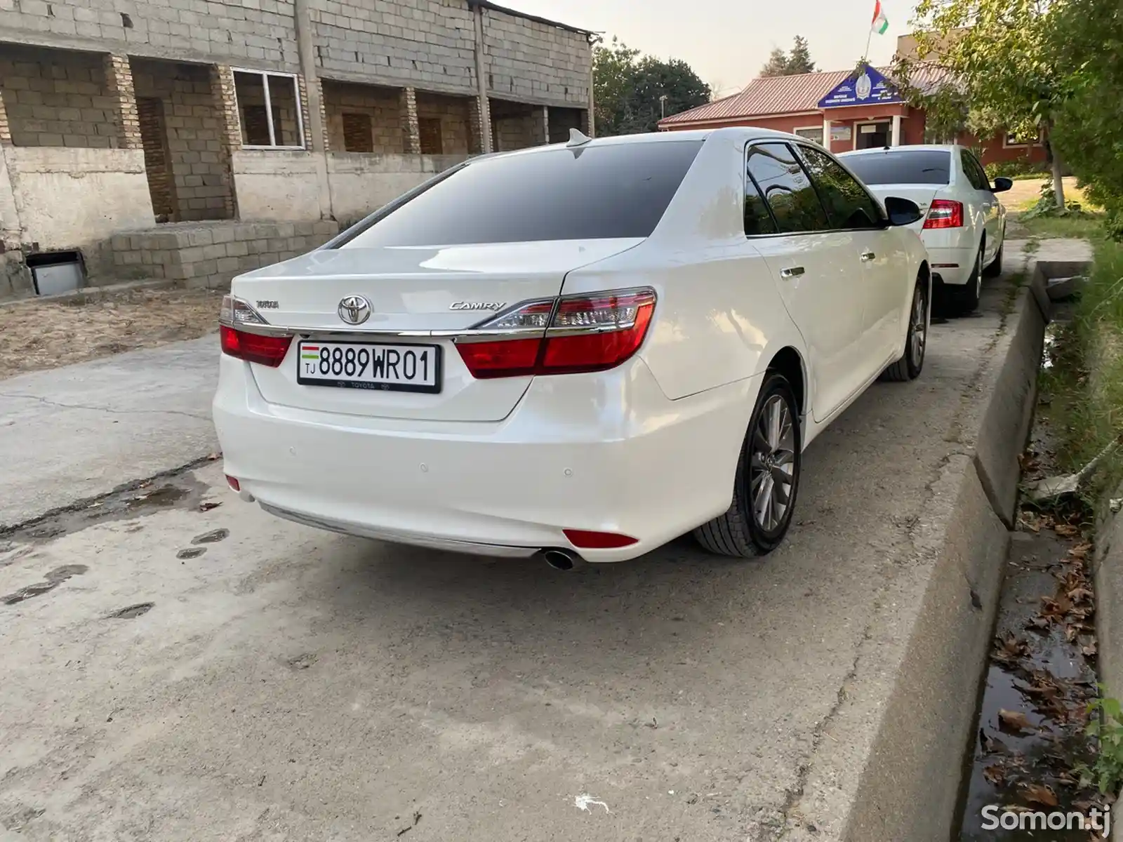 Toyota Camry, 2015-4