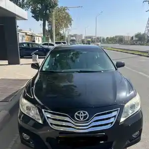 Toyota Camry, 2009