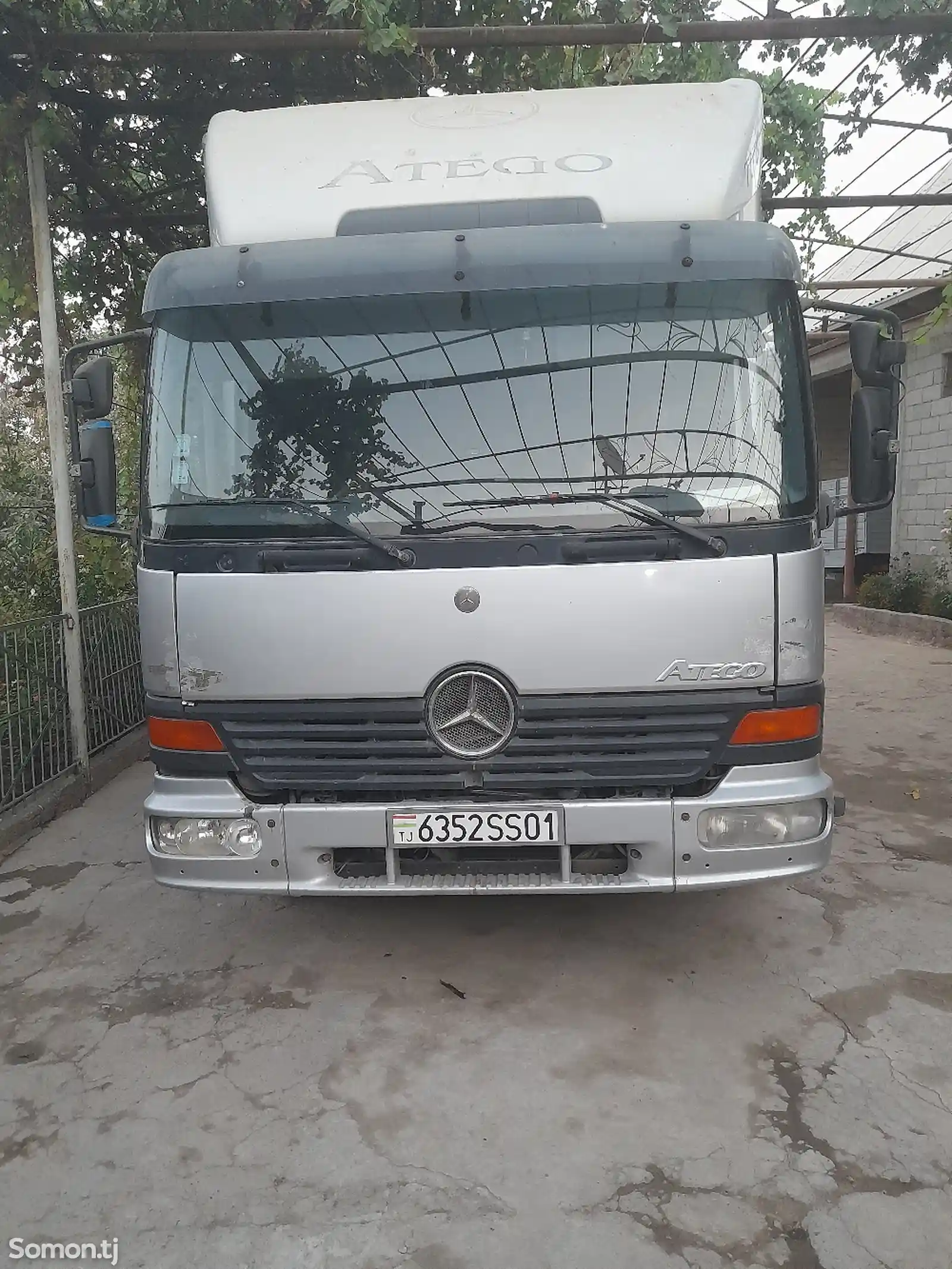 Бортовой грузовик Mercedes-Benz Atego 817, 2001-4