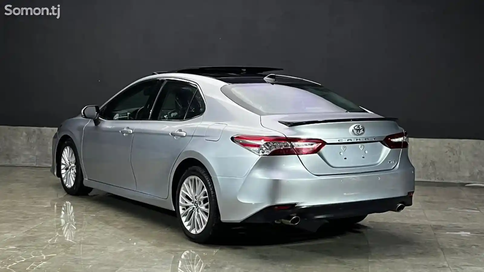 Toyota Camry, 2017-6