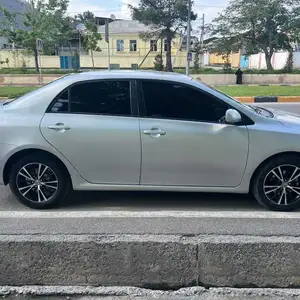 Toyota Corolla, 2012