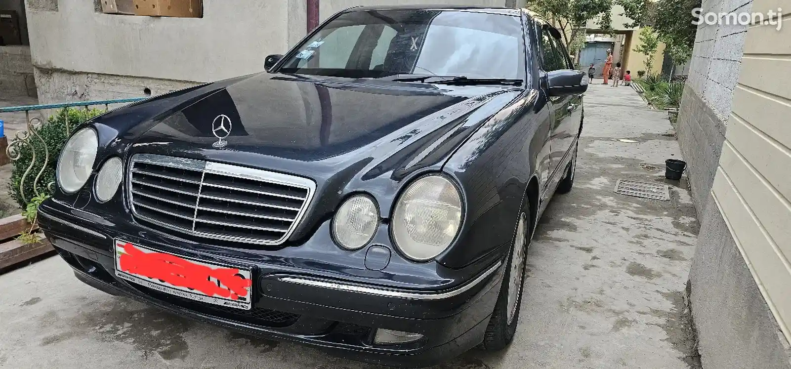 Mercedes-Benz E class, 2000-1