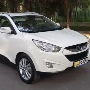 Hyundai Tucson, 2010