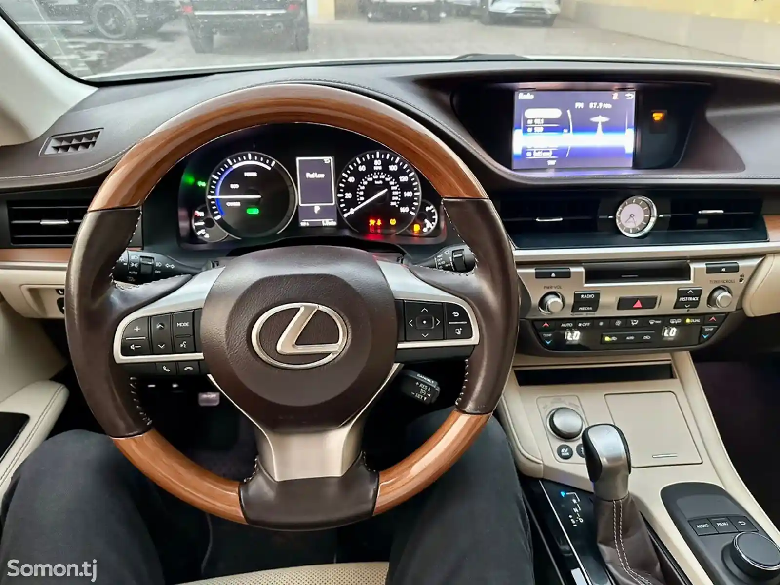 Lexus ES series, 2016-8