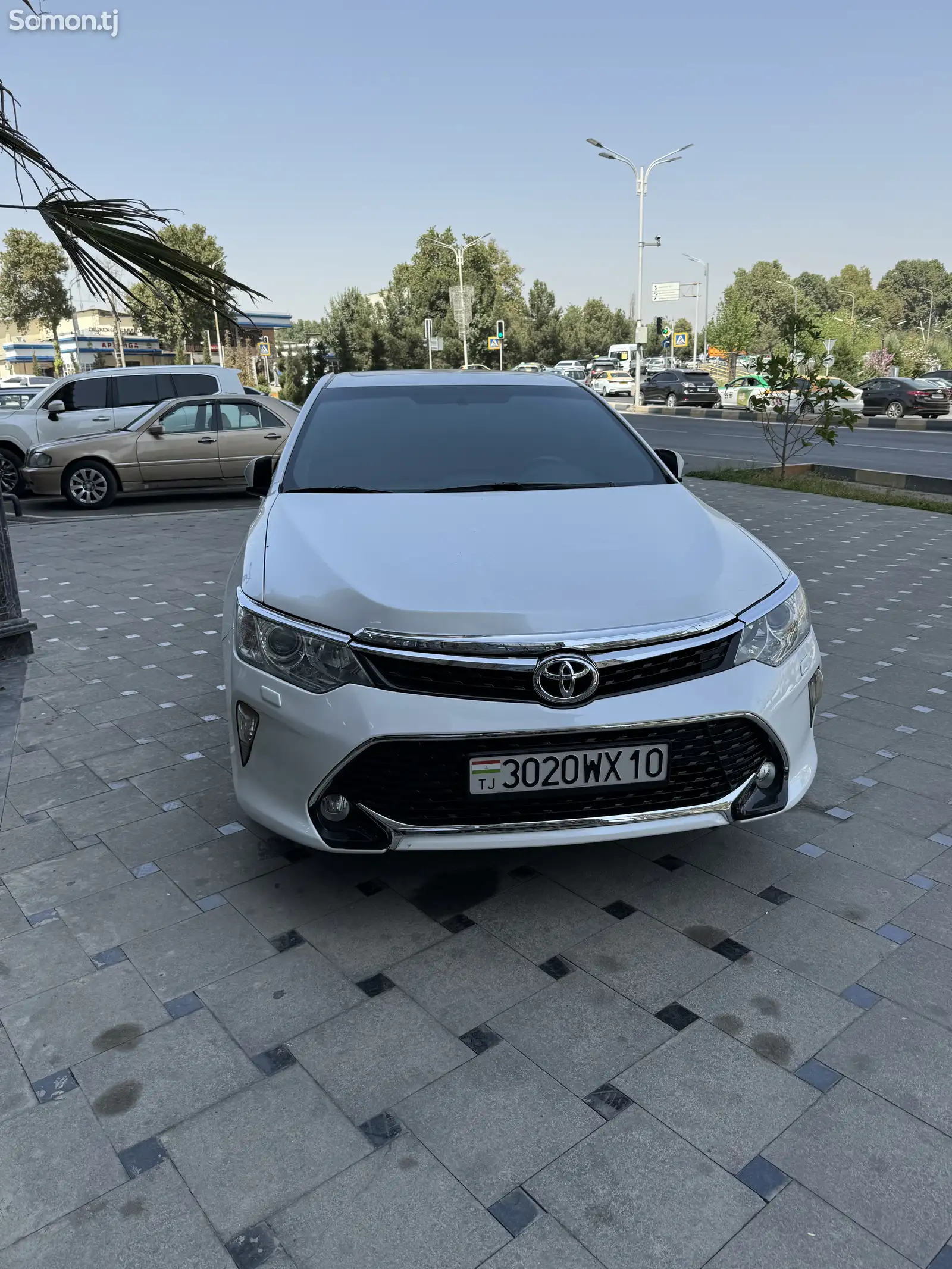 Toyota Camry, 2016-9