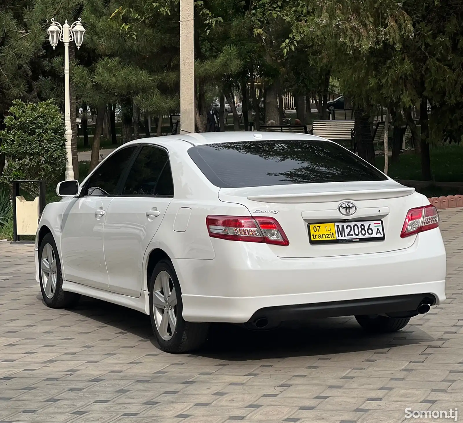 Toyota Camry, 2011-6