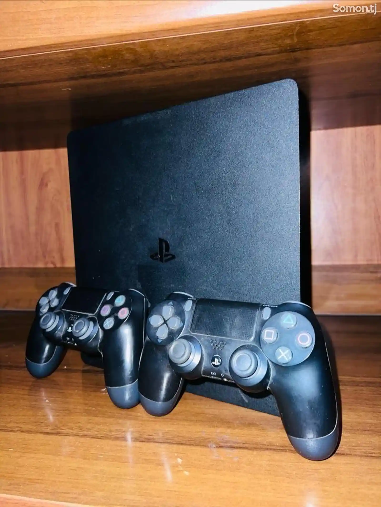 Игровая приставка Sony PlayStation 4 slim 400 gb-1