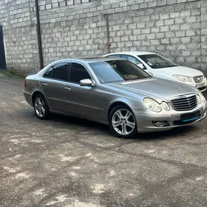 Mercedes-Benz E class, 2008