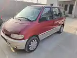 Nissan Serena, 1997-2