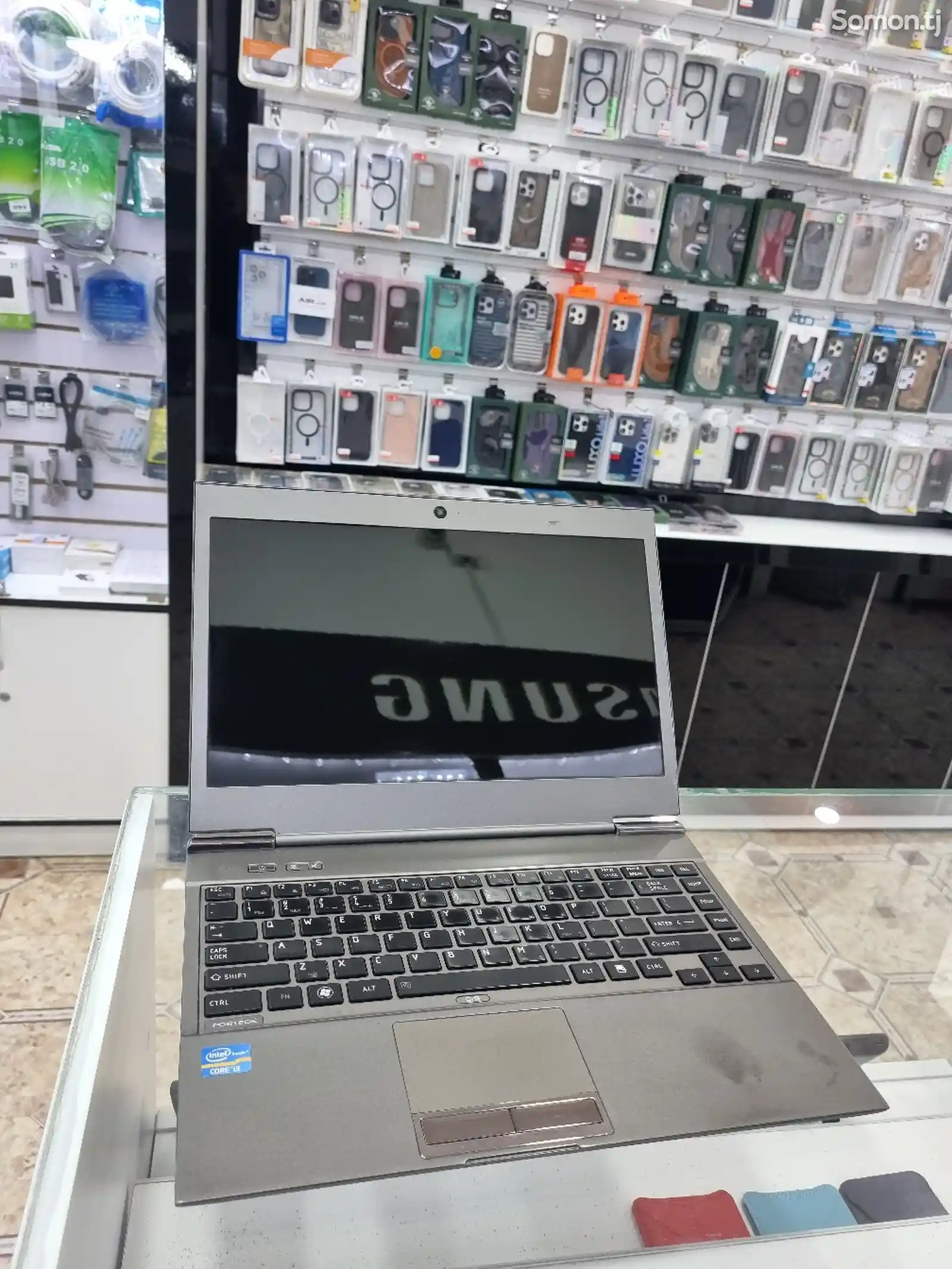 Ноутбук Ultrabook Toshiba-1