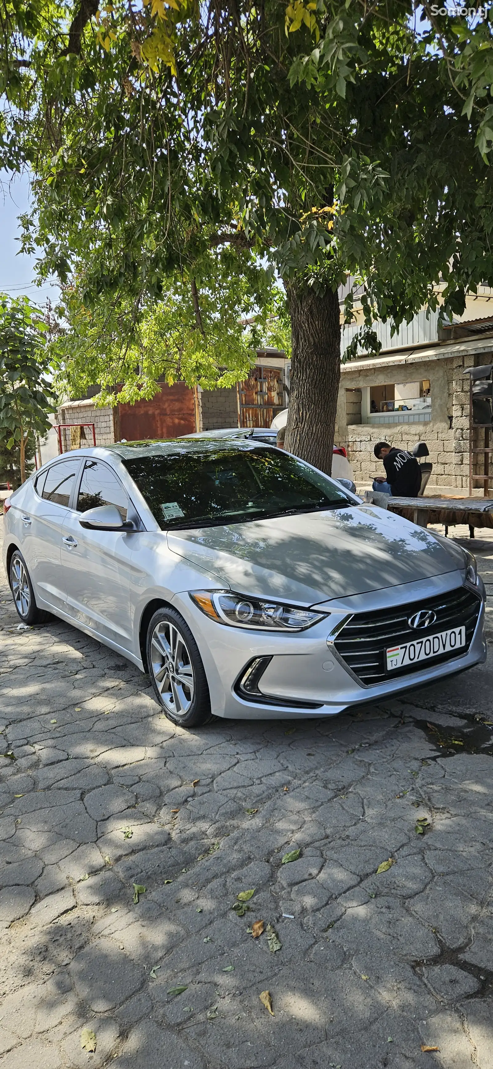 Hyundai Elantra, 2017-1