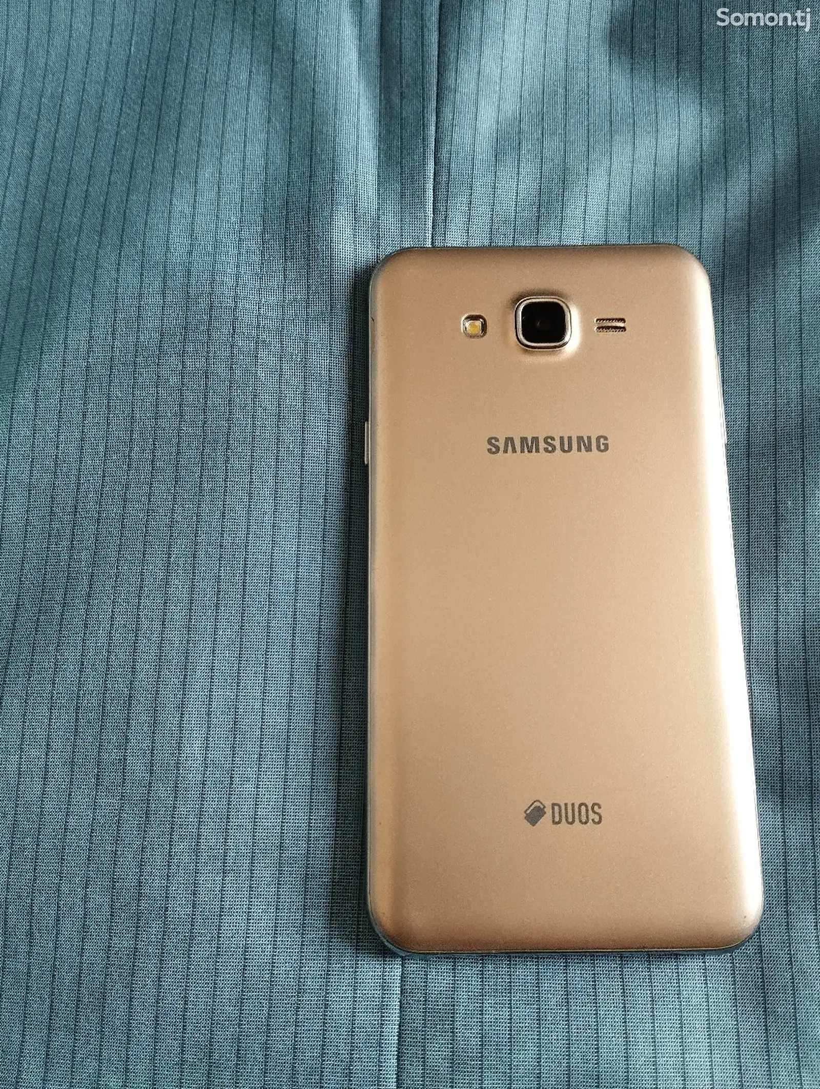 Samsung Galaxy J7 16Gb-2