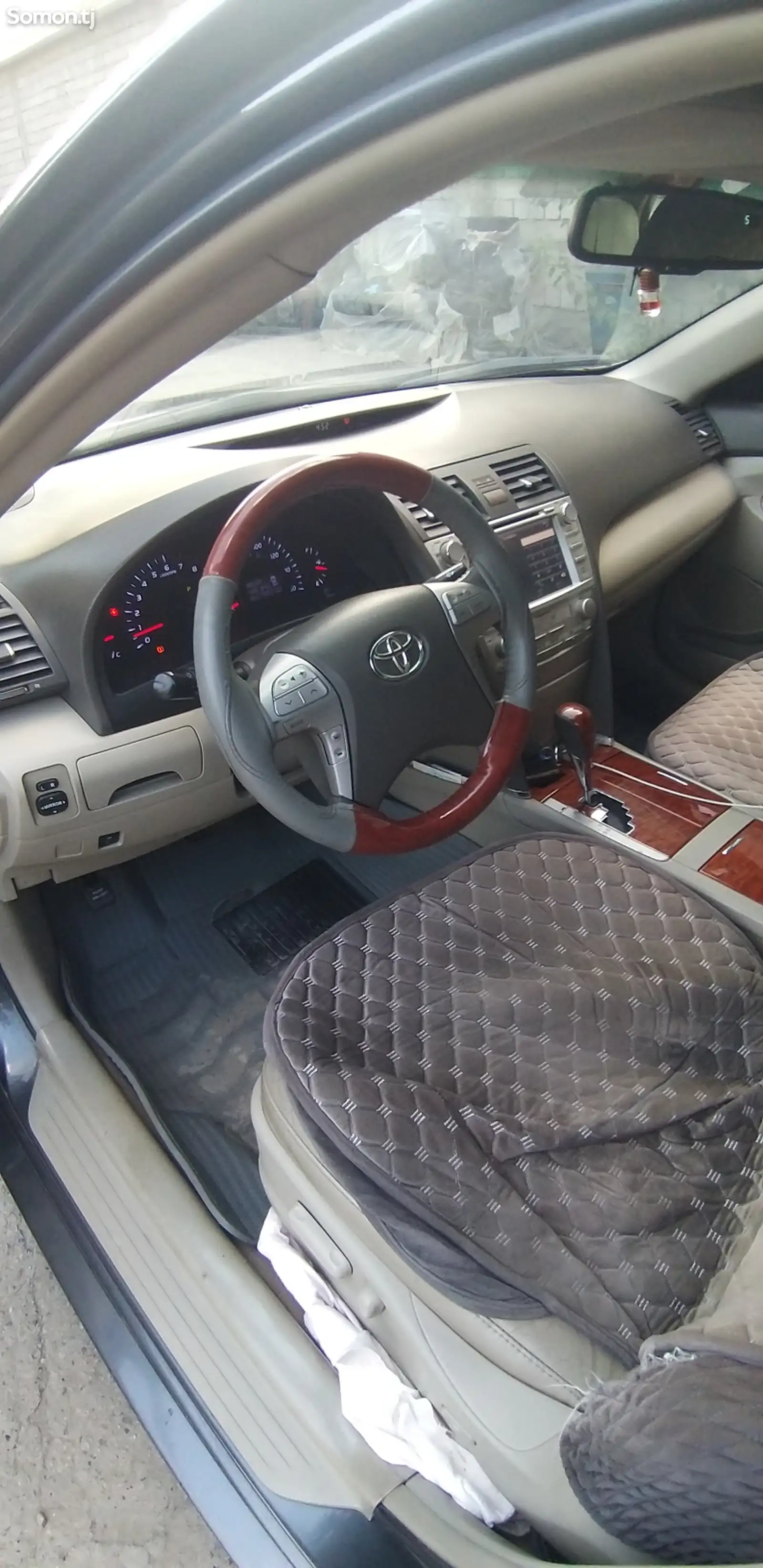 Toyota Camry, 2011-8