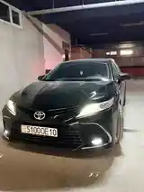 Toyota Camry, 2019-9