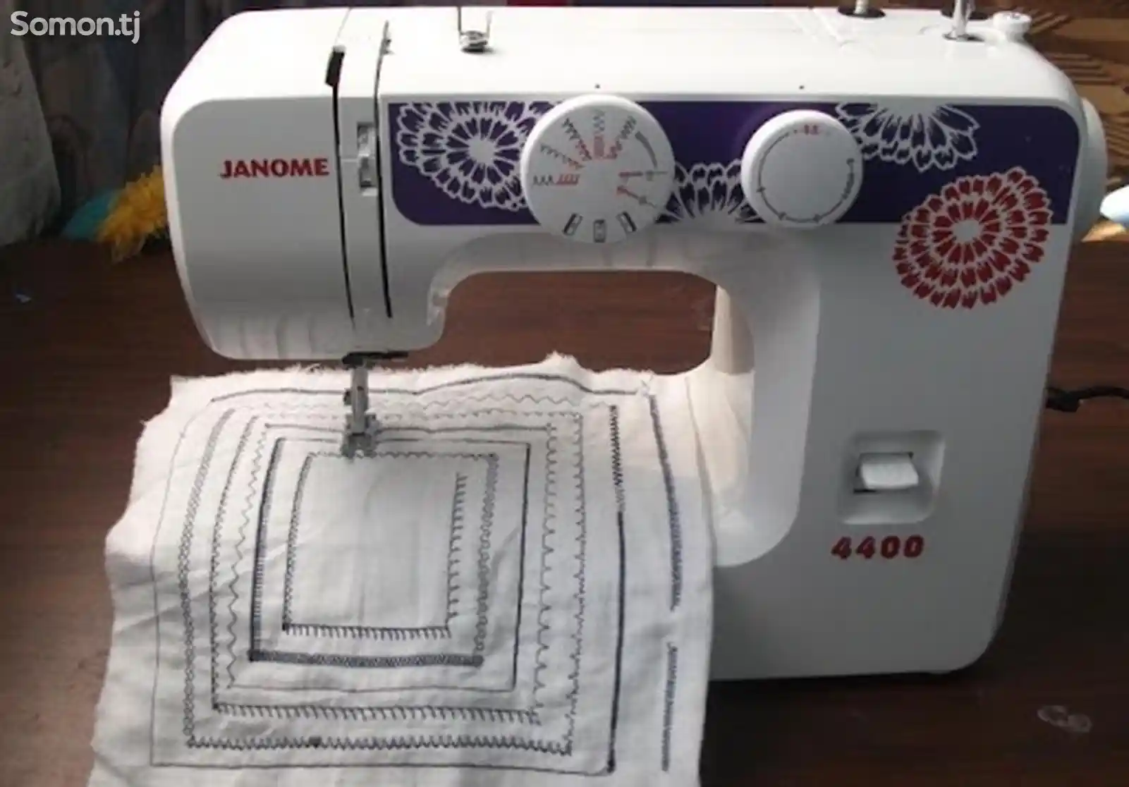 Мошинаи дарздузи Janome 4400-1