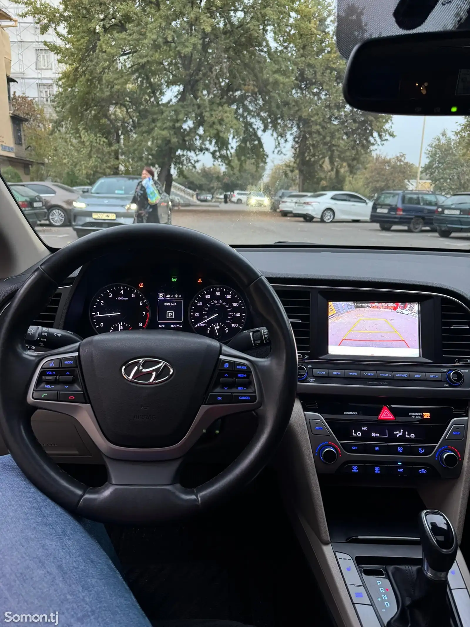 Hyundai Elantra, 2018-10