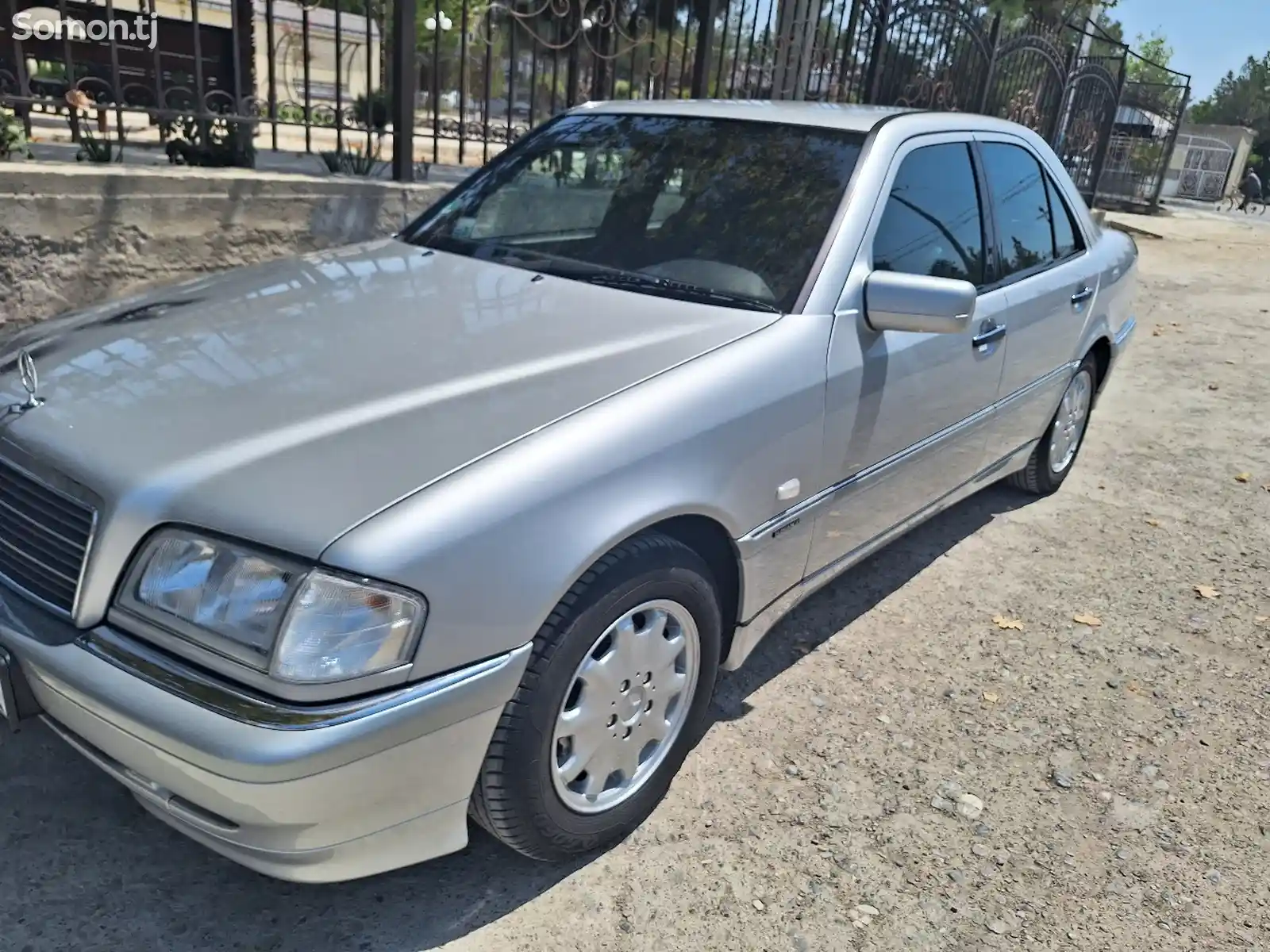 Mercedes-Benz C class, 2000-1