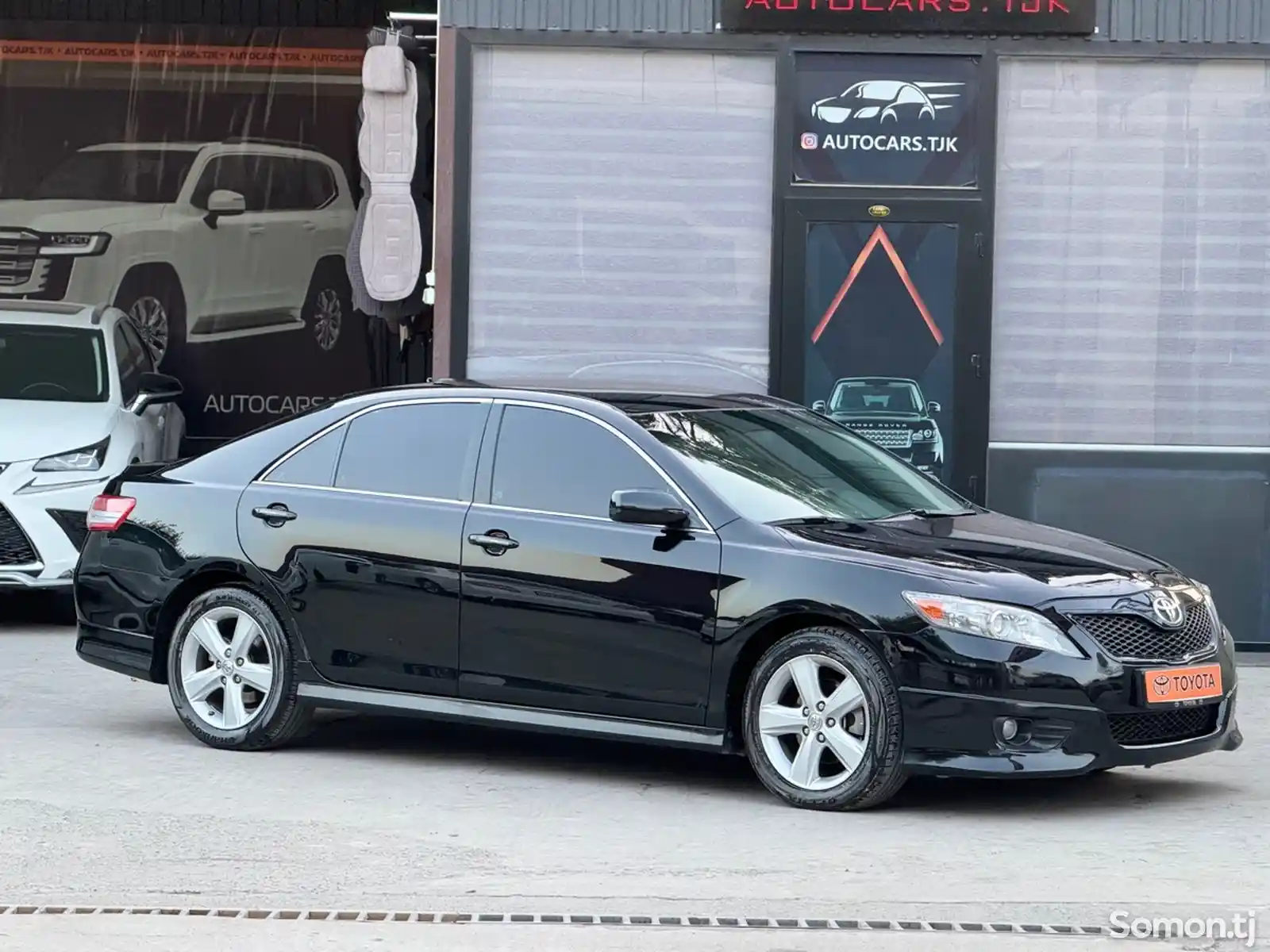 Toyota Camry, 2011-1