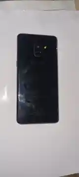 Samsung Galaxy A8+-2