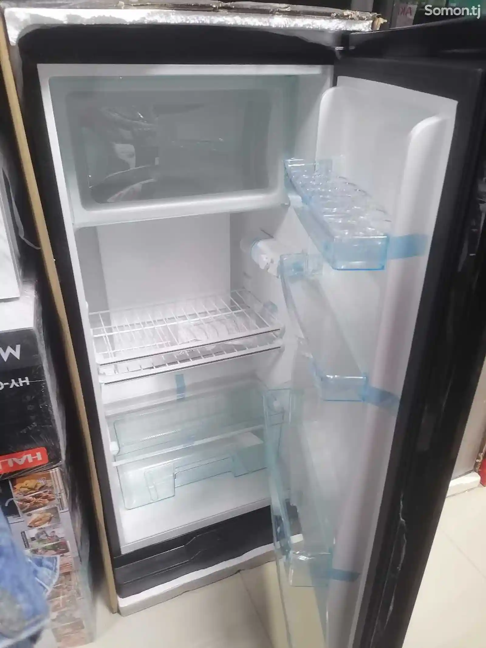 Холодильник Dsmart 238-2