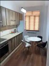 3-комн. квартира, 3 этаж, 100м², И Сомони-5