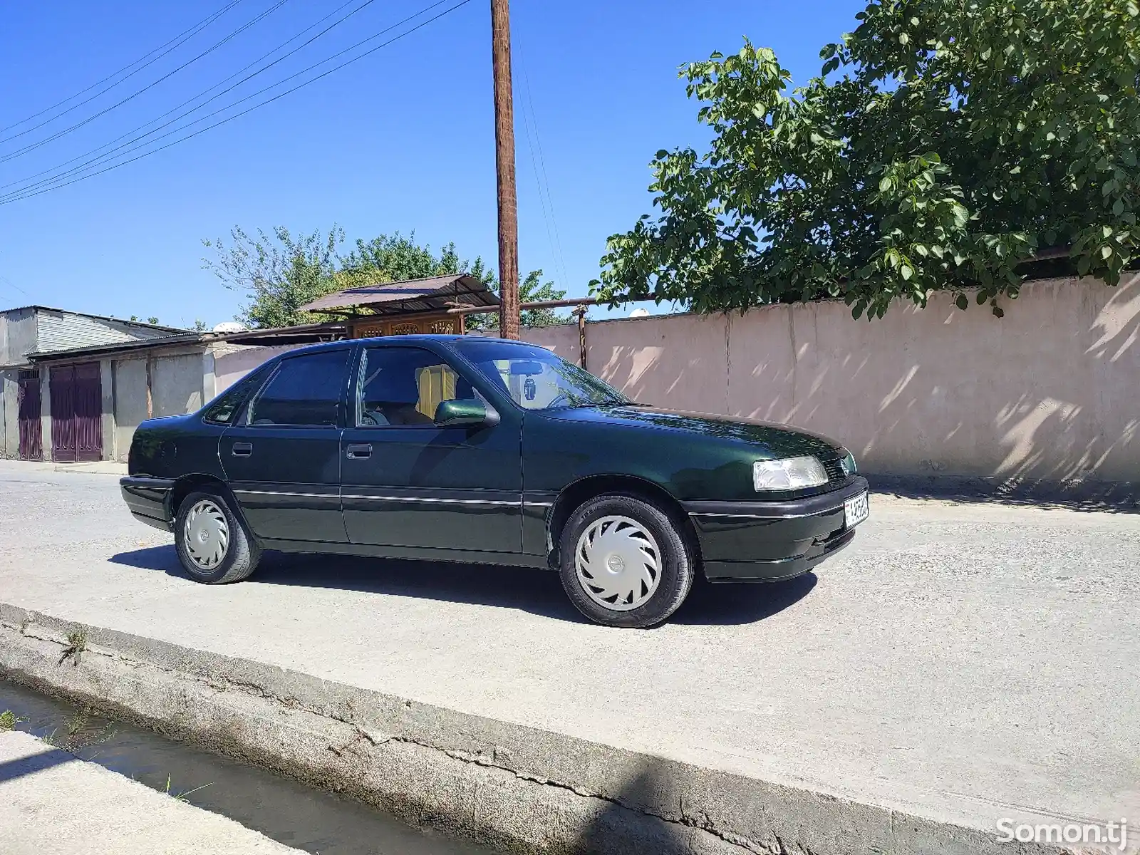 Opel Vectra A, 1992-4