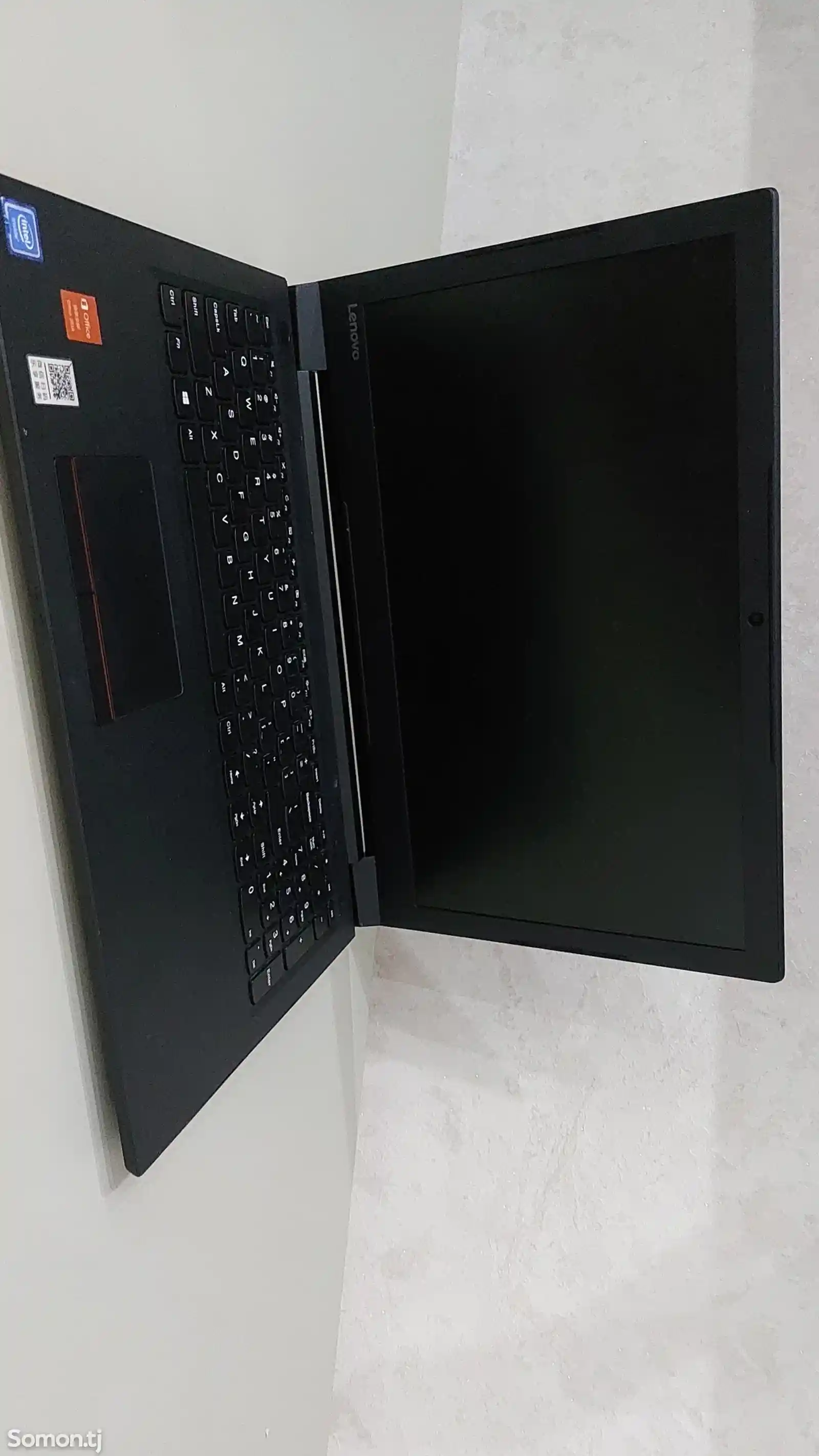 Ноутбук Lenovo-1