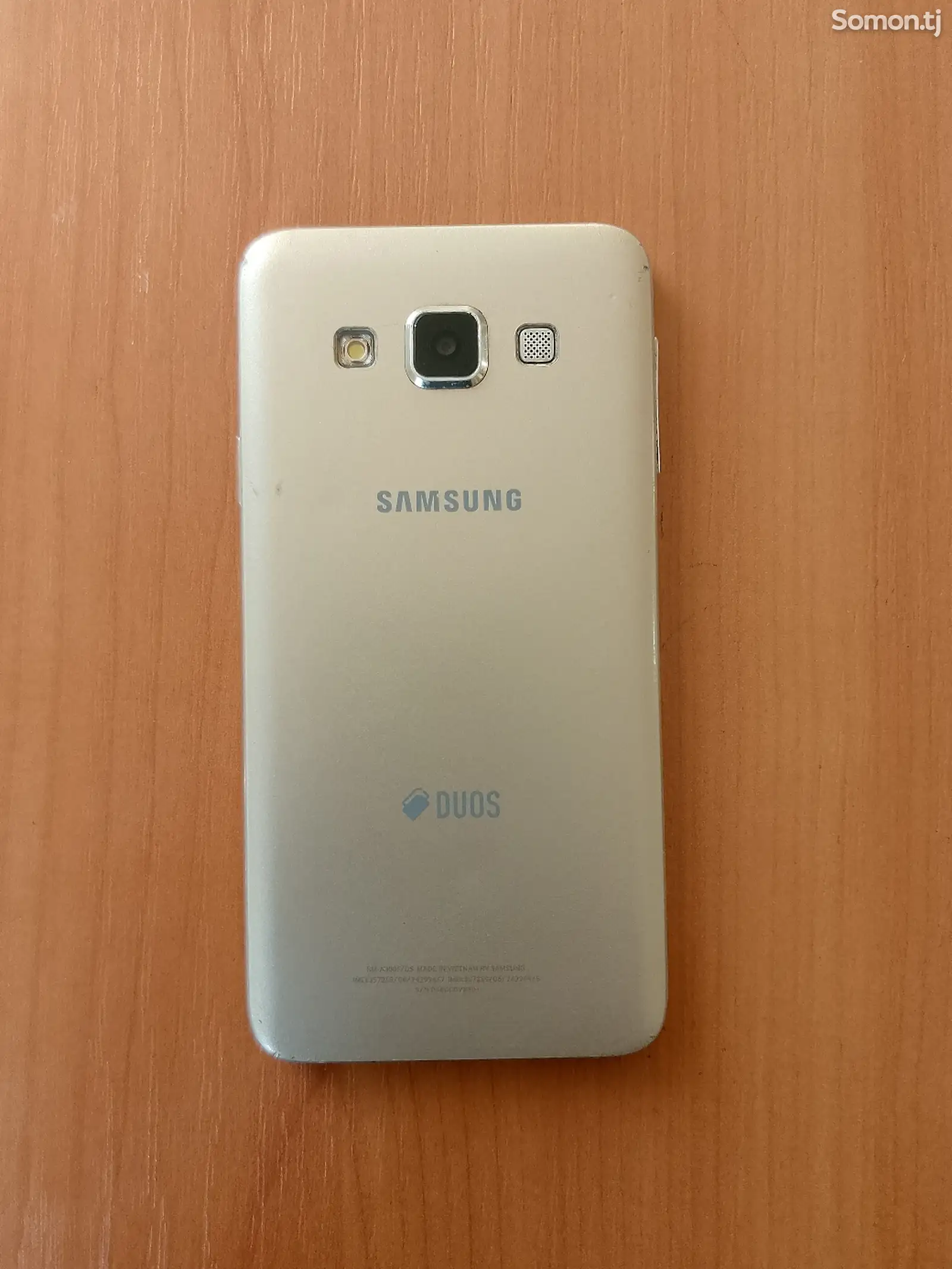 Samsung Galaxy A3-1