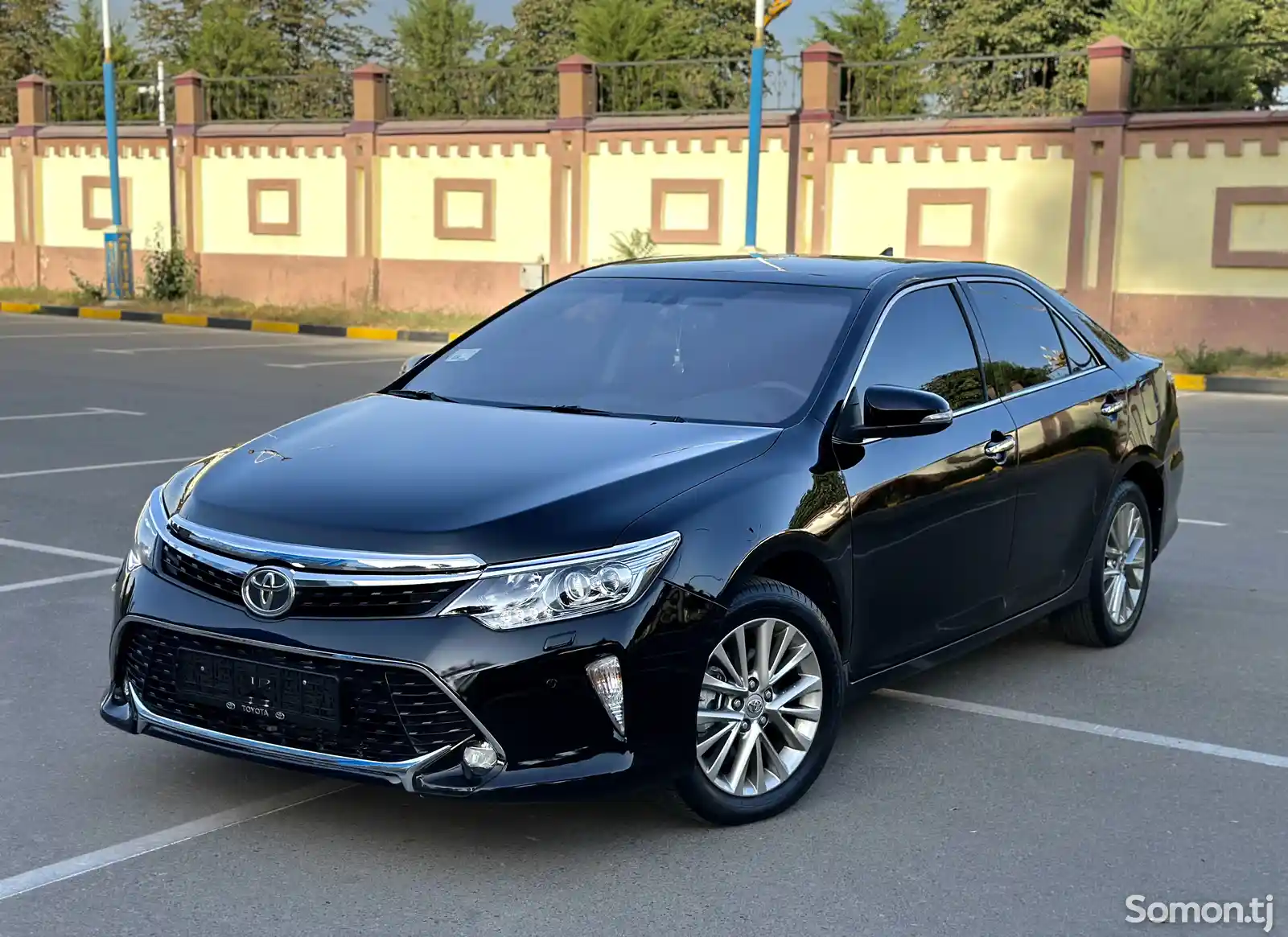 Toyota Camry, 2015-3