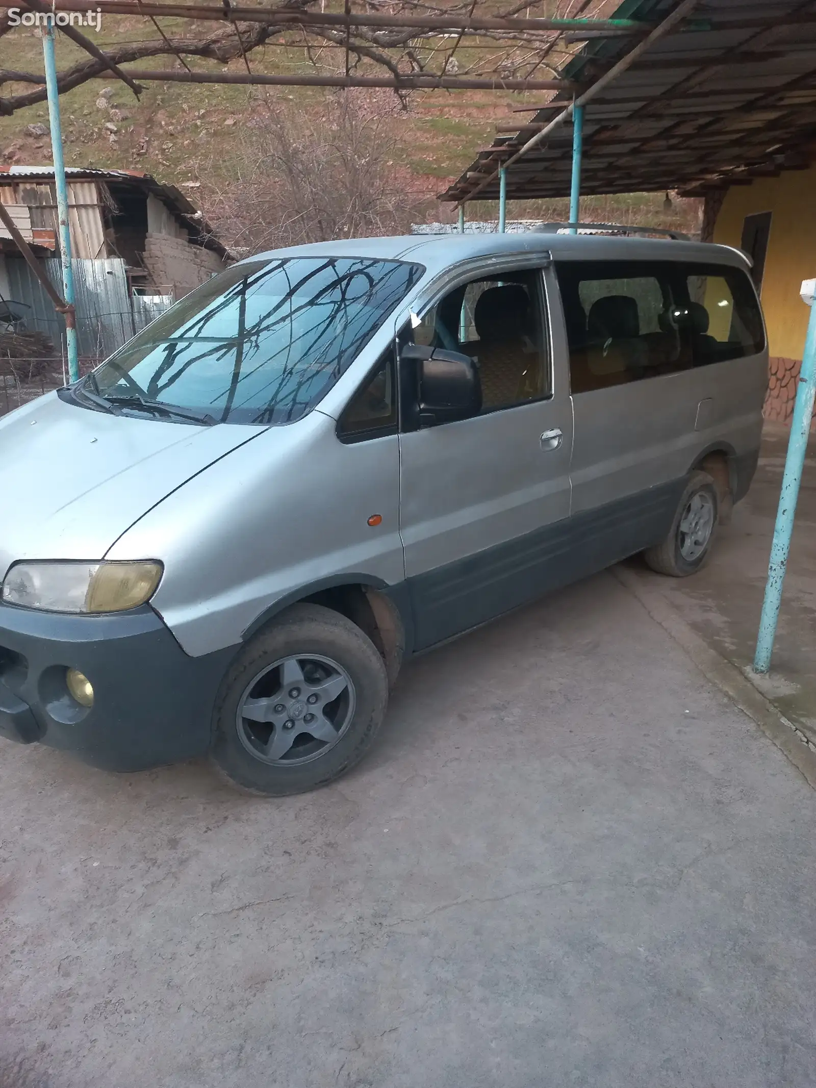 Hyundai Starex, 2000