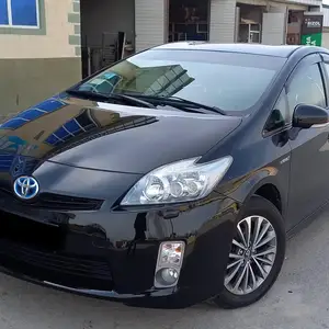 Toyota Prius, 2011