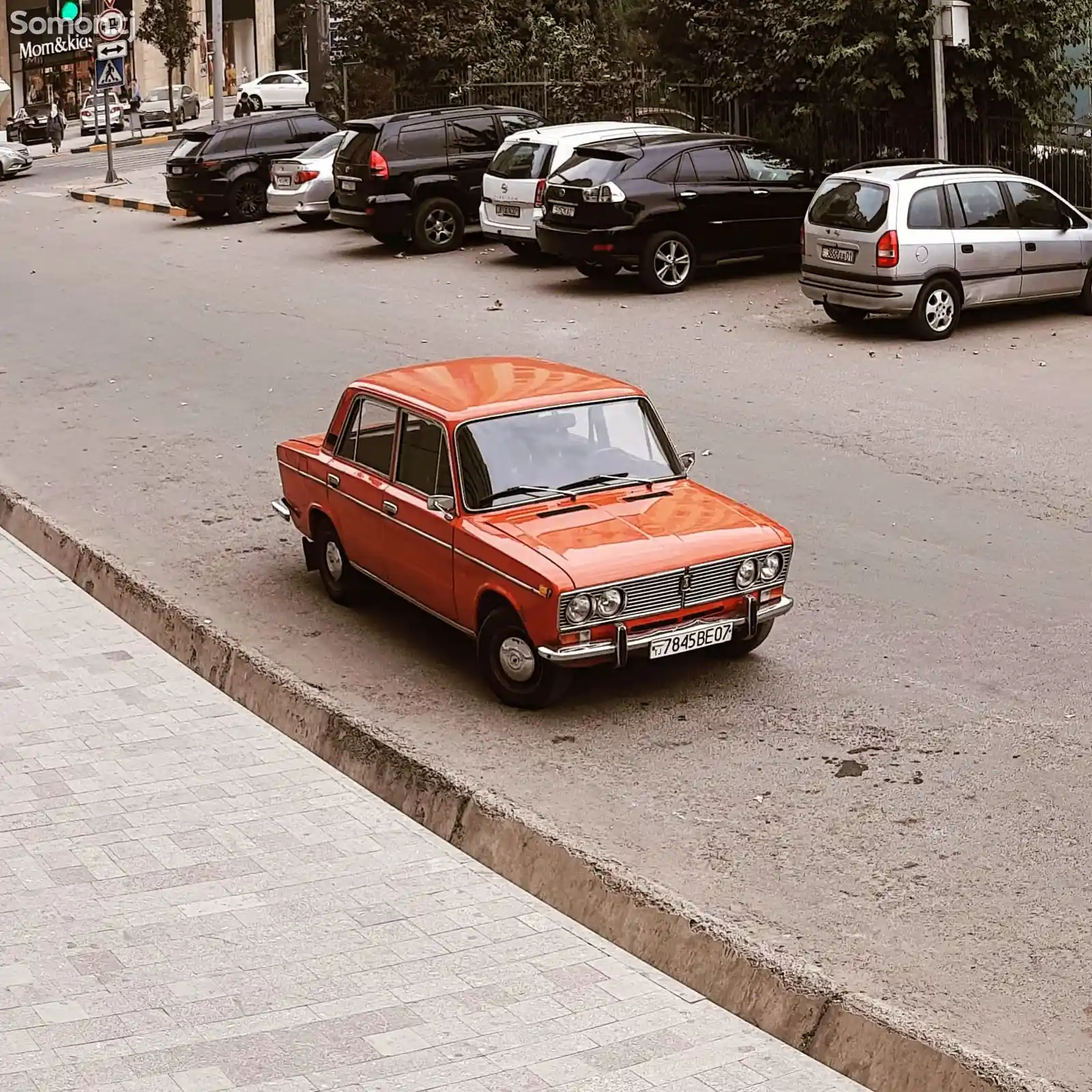 ВАЗ 2106, 1975-4