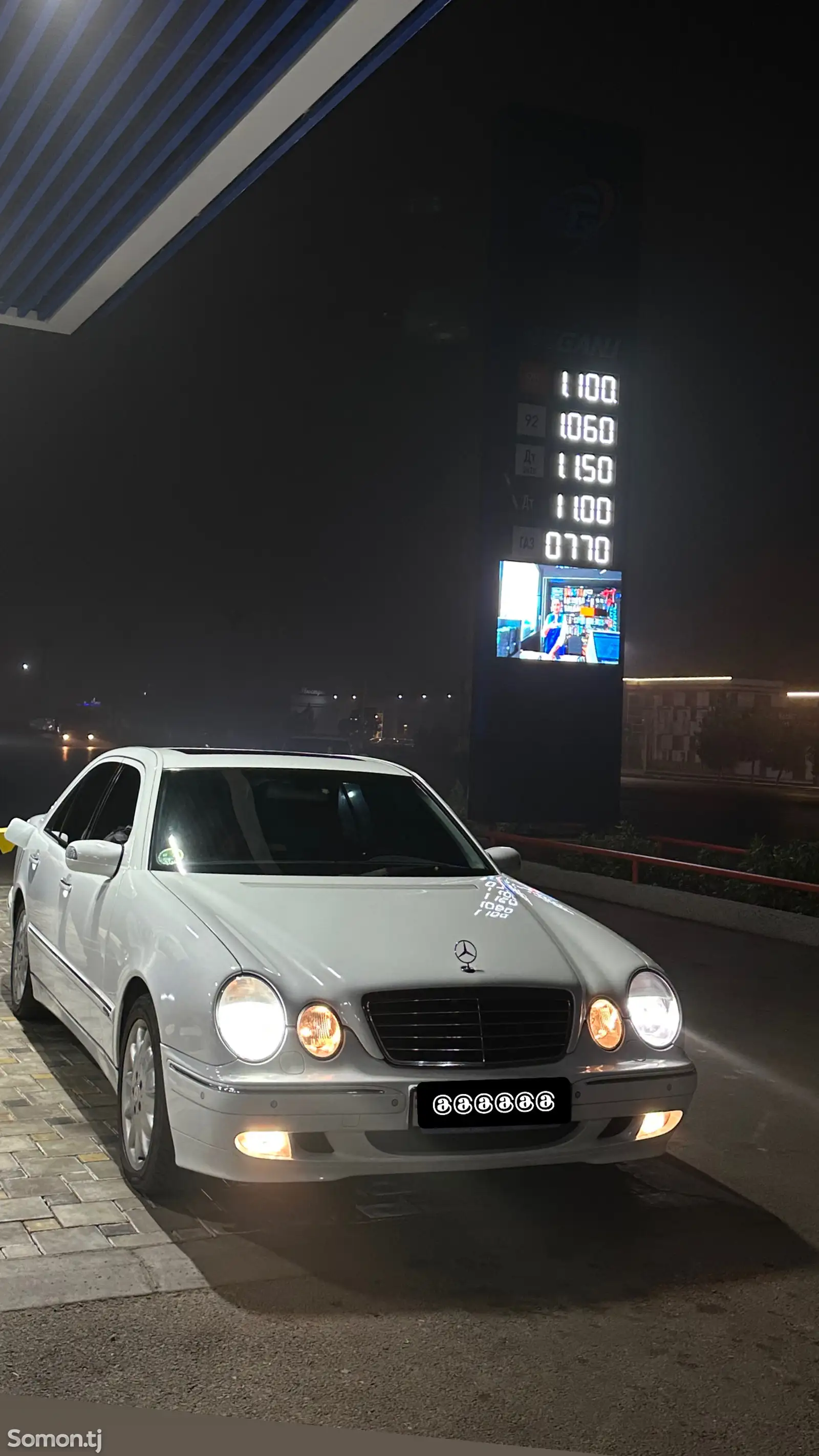 Mercedes-Benz E class, 2002-1