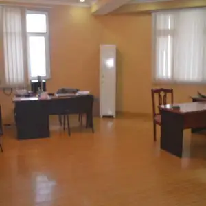 3-комн. квартира, 10 этаж, 114м², И.Cомони