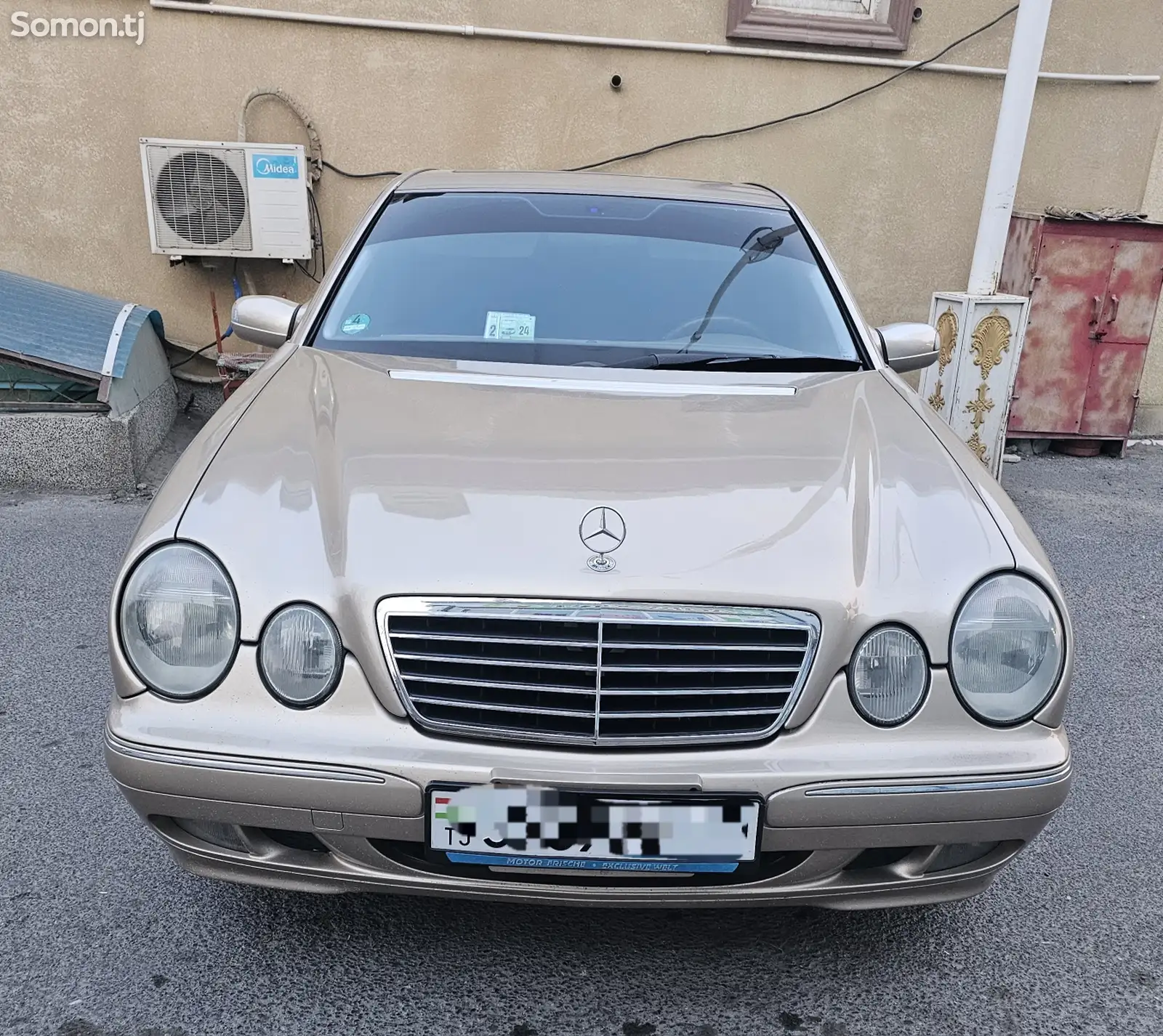 Mercedes-Benz E class, 2000-1