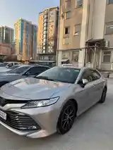 Toyota Camry, 2018-12