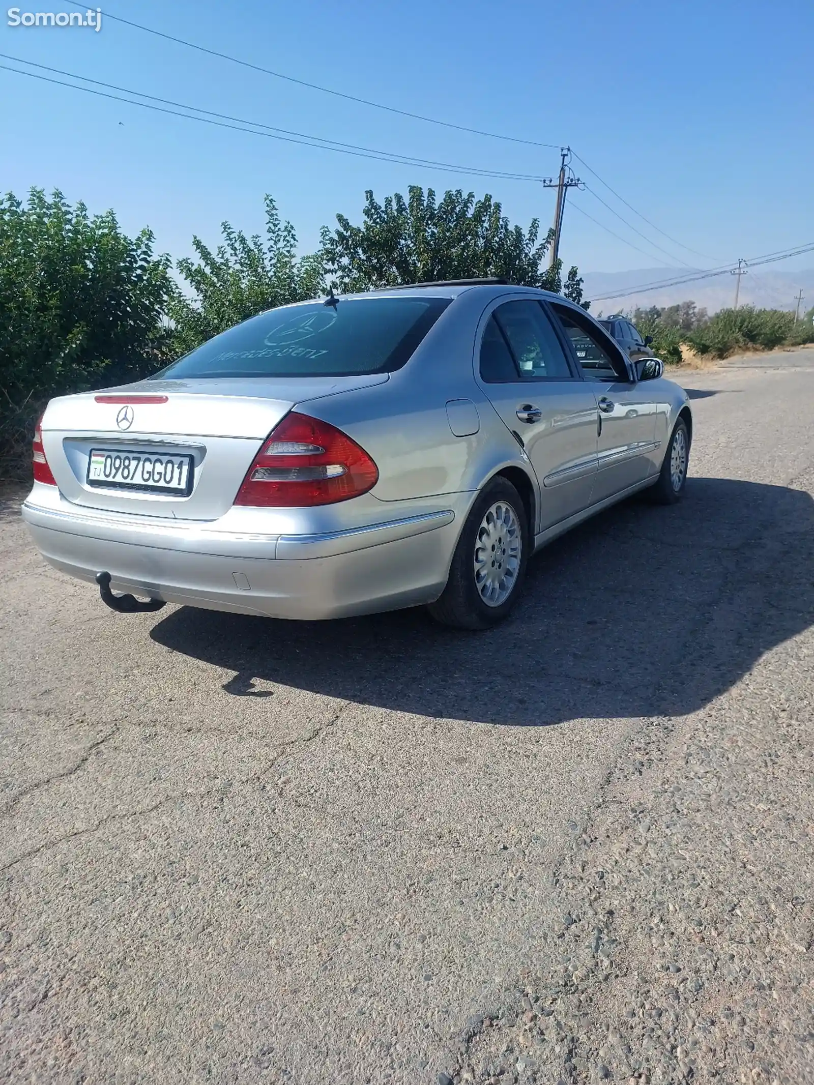 Mercedes-Benz E class, 2002-3