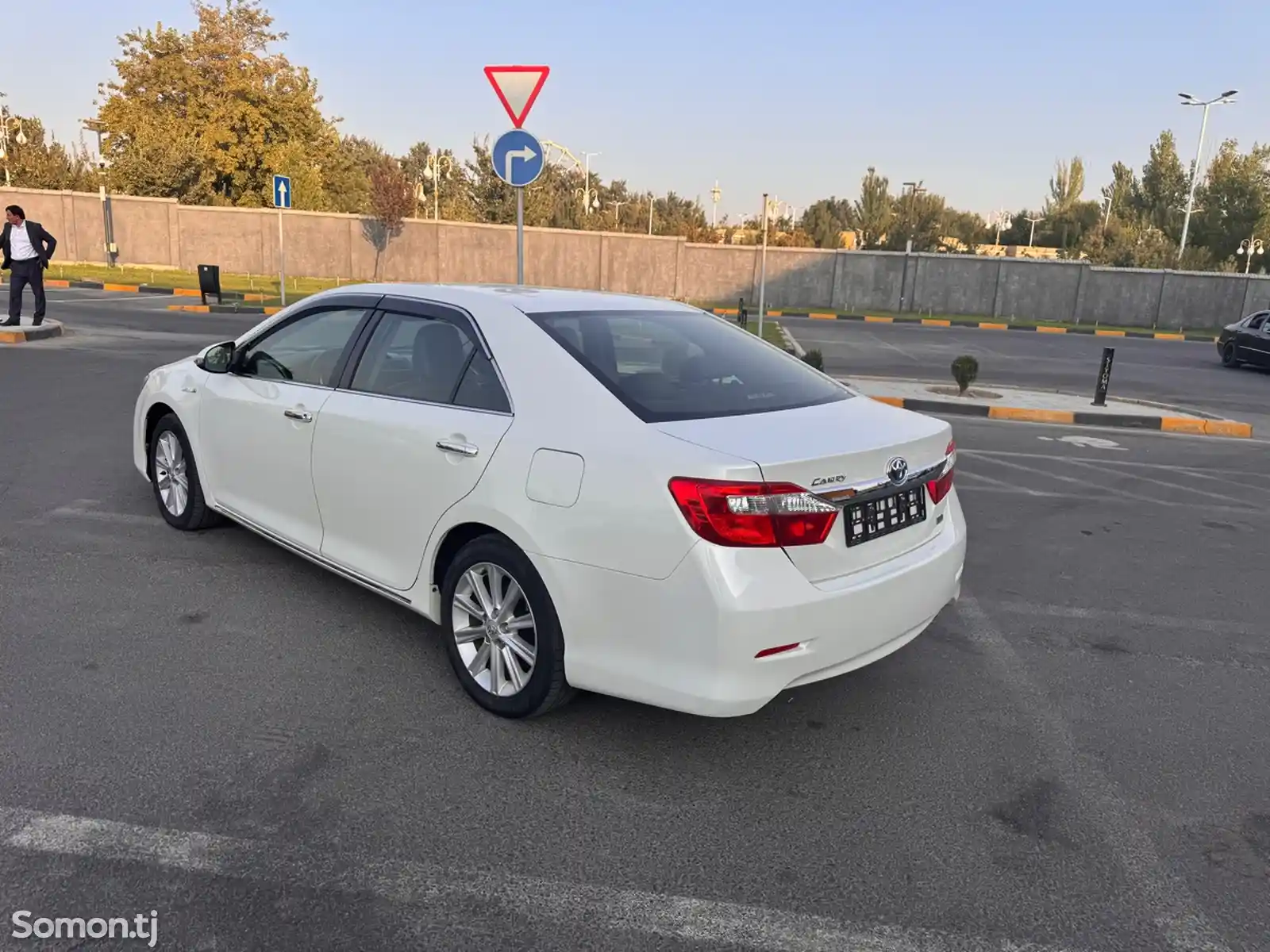 Toyota Camry, 2012-6