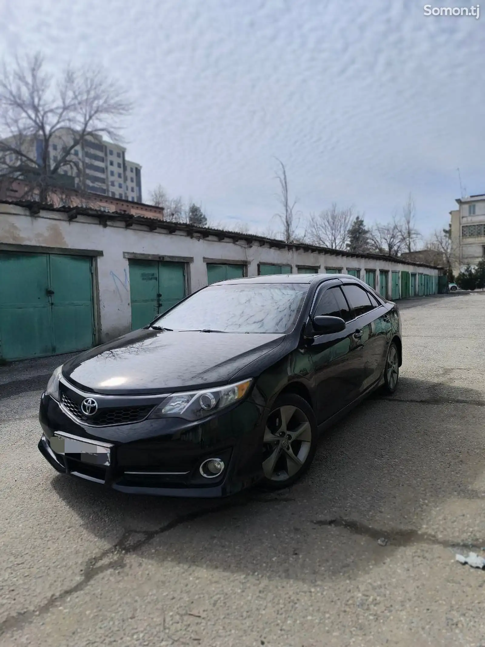 Toyota Camry, 2012-1