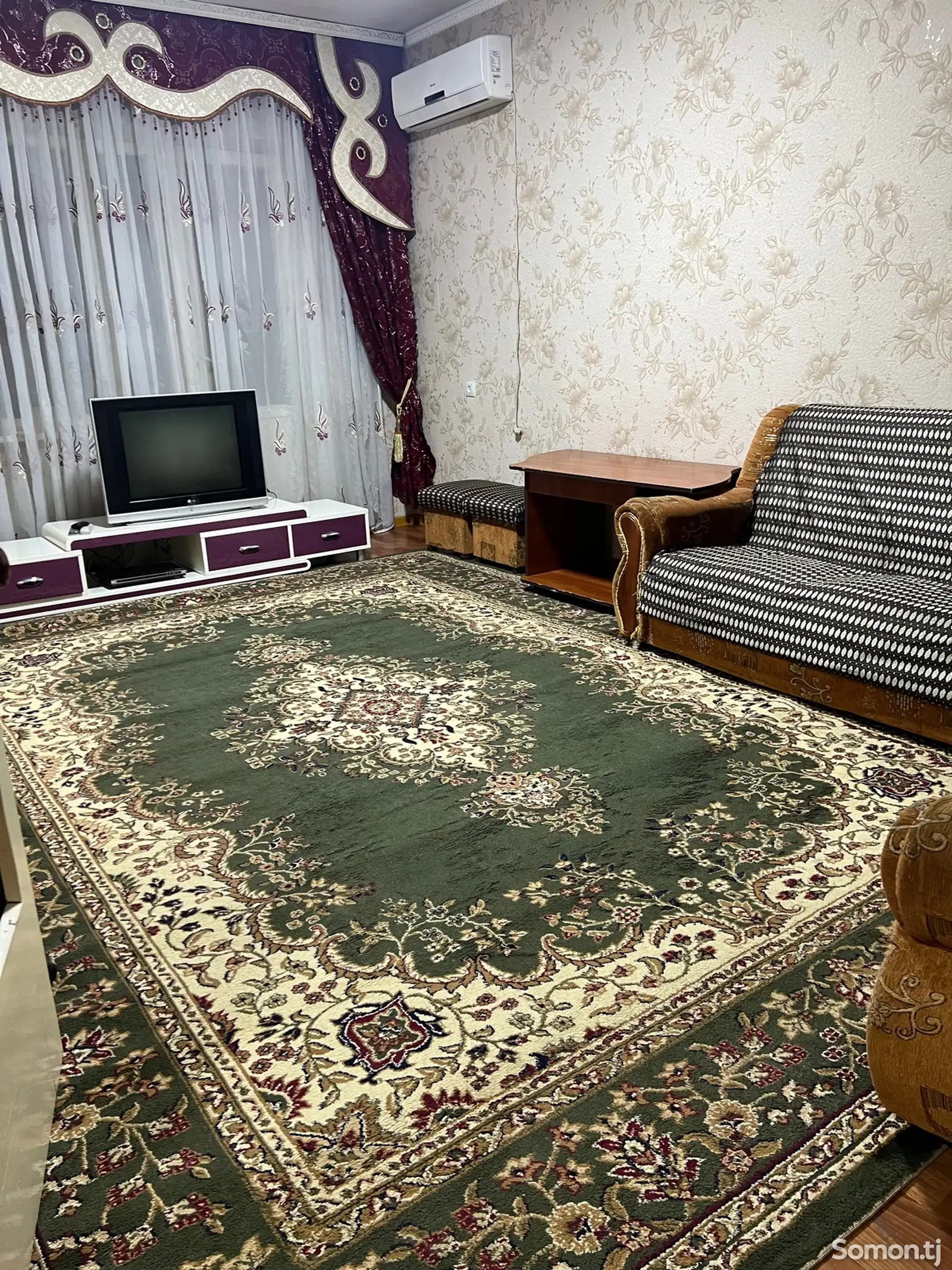 3-комн. квартира, 1 этаж, 80м², Чавони 1-1