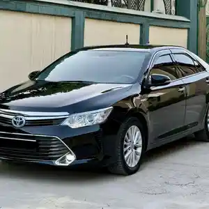 Toyota Camry, 2015