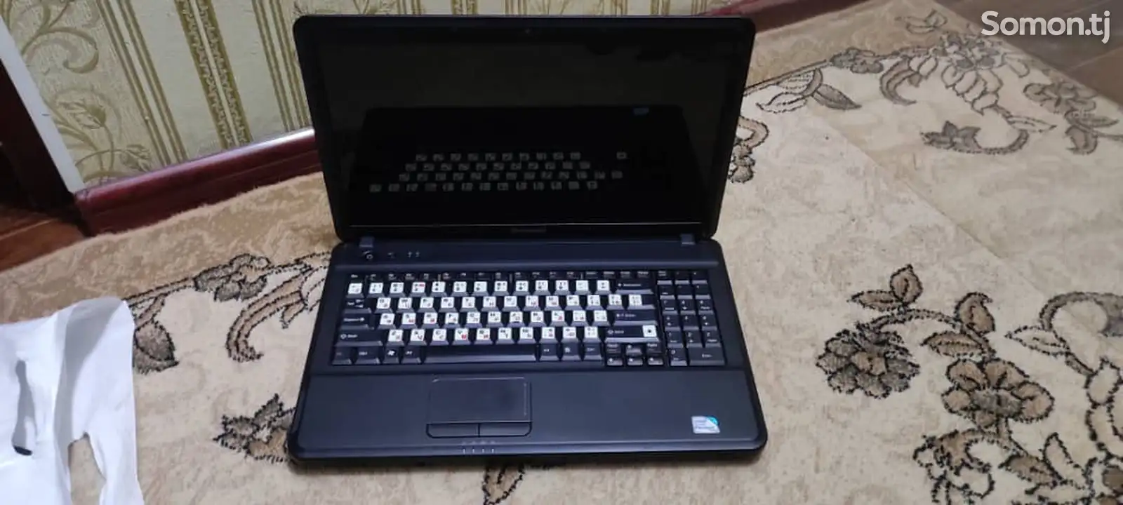 Ноутбук Lenovo-1