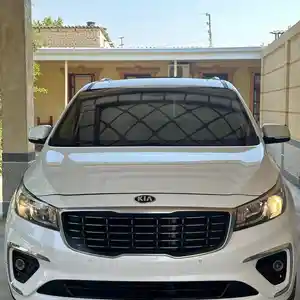 Kia Carnival, 2016