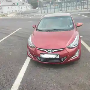 Hyundai Elantra, 2016