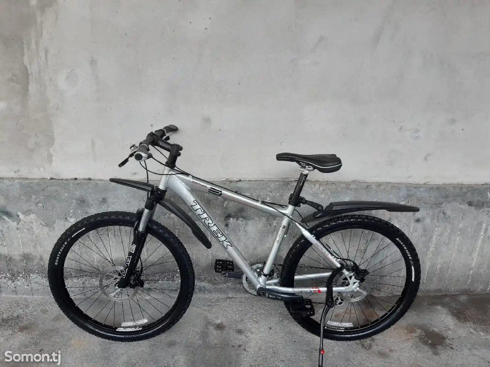 Брендовый велосипед-1