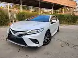 Toyota Camry, 2018-3