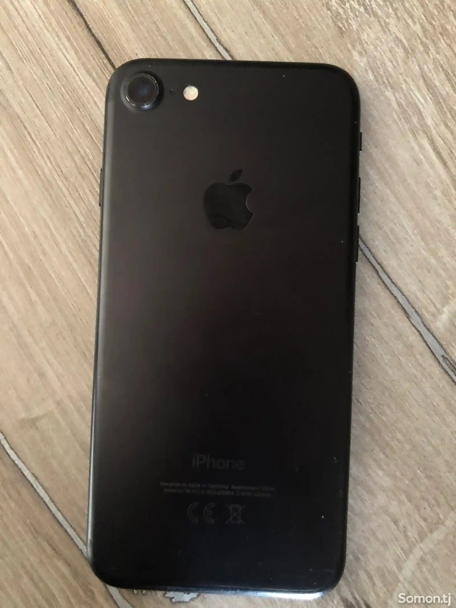 Apple iPhone 7, 32 gb-1