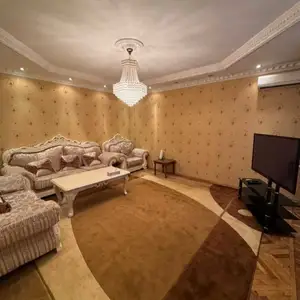 3-комн. квартира, 3 этаж, 115м², И.Сомони